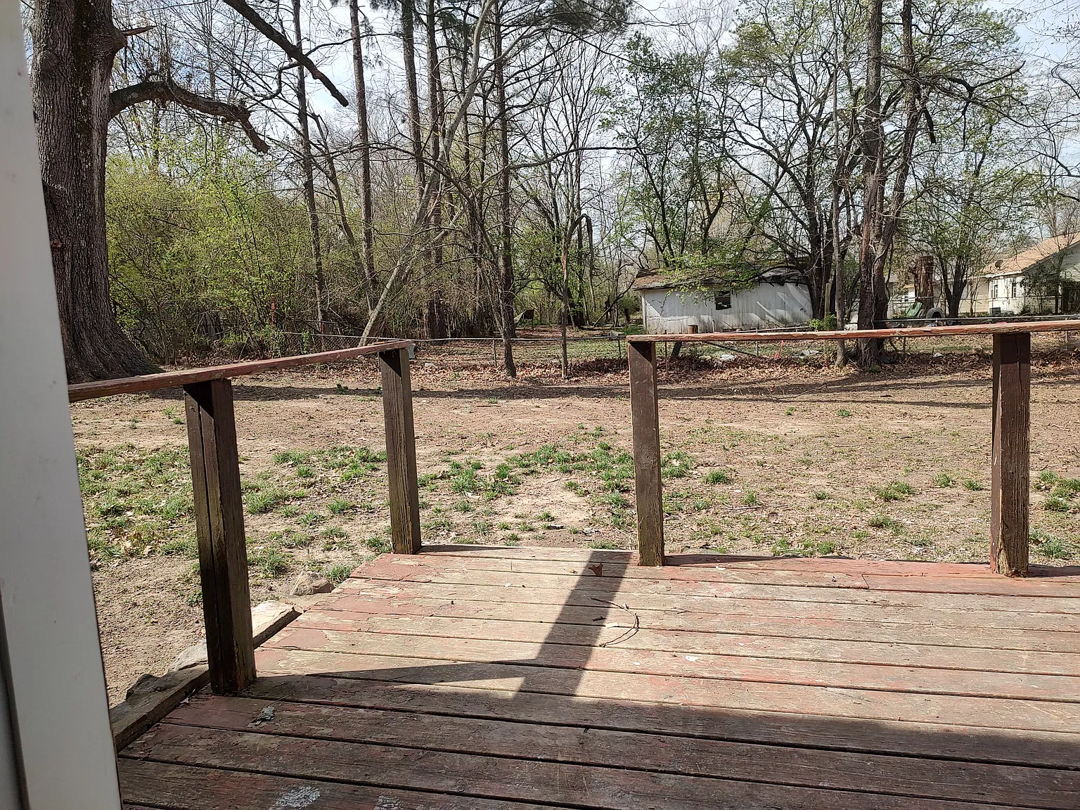 3 bed, 1100 sqft, $1,250 — Photo 4