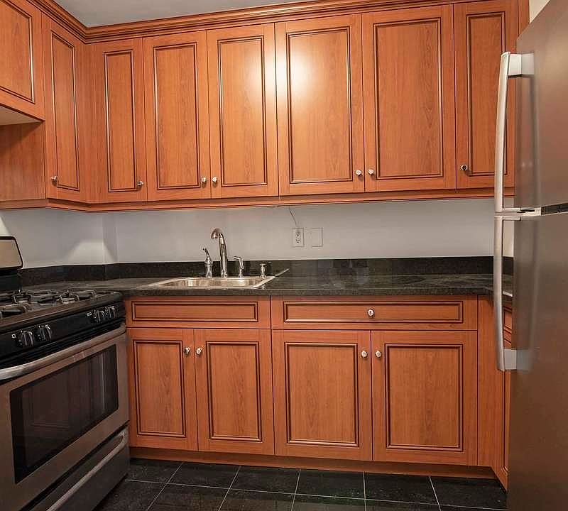 1st image of 330 W 45th St #M