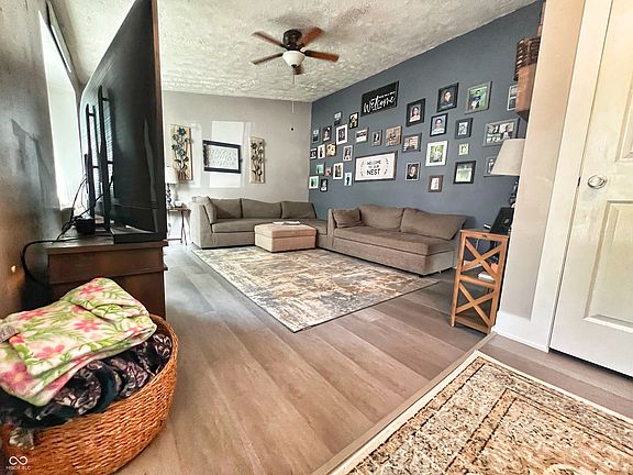 3rd image of 18786 Northridge Dr
