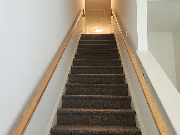 Interior access to 2nd floor apartments