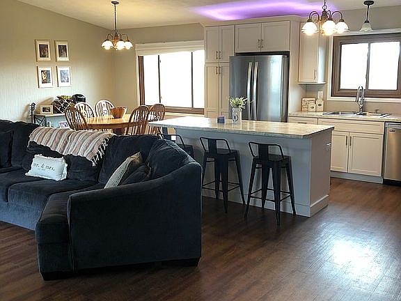 2nd image of 131 Sherwood Dr