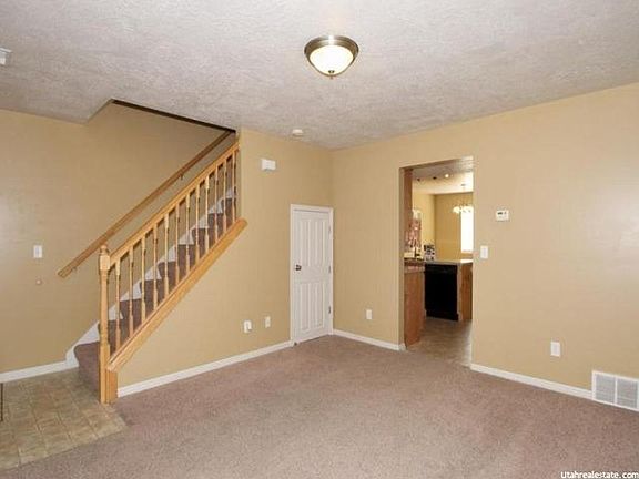 NEW CEILING FAN TO BE INSTALLED IN LIVING ROOM