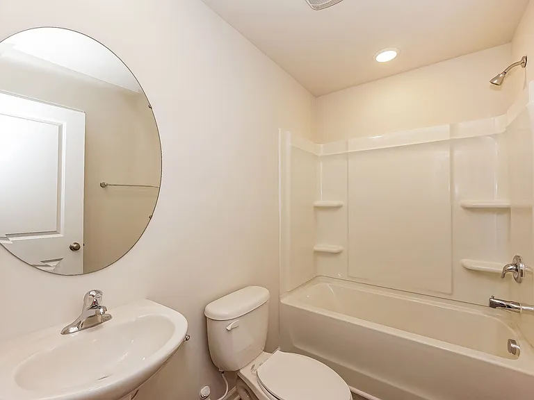 1215 Briarhill Rd #A — Photo 12
