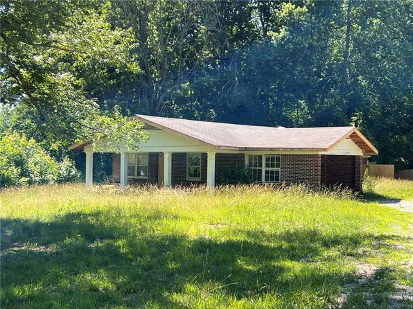 783 Rhymes Ln, Pickens, SC 29671