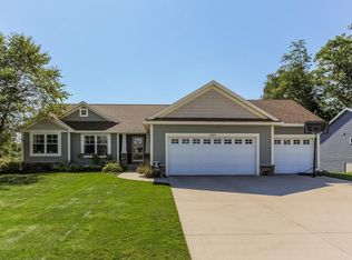 2020 Conifer Ridge Dr SW, Byron Center, MI 49315