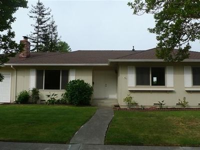 3241 Meadow Glen Dr, Santa Rosa, CA, 95404