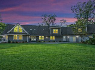 10900 Hunter Station Rd, Vienna, VA 22181