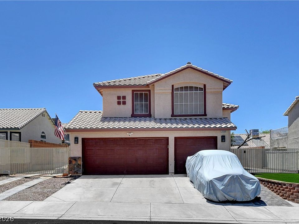 1st image of 2235 Red Alder St