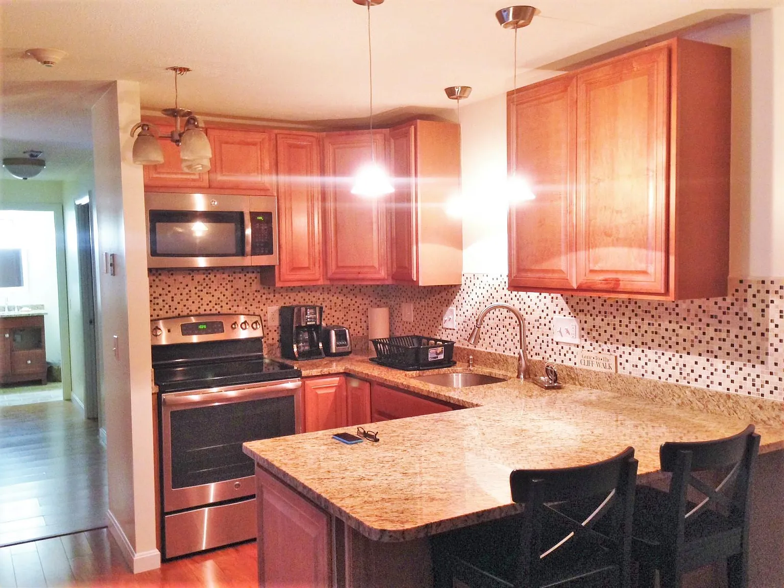 66 Girard Ave — Photo 1