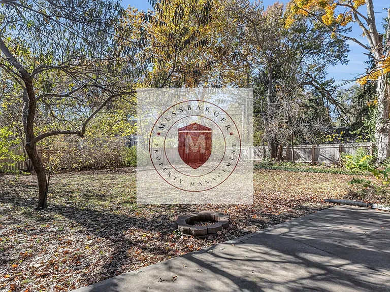 4307 Oxford Rd — Photo 27