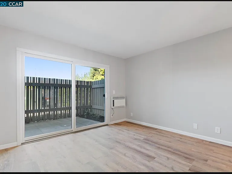2562 Walnut Blvd #73 — Photo 15