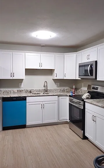 641R S Washington St #11 — Photo 8