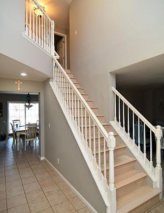 3rd image of 15 Maryann Pl