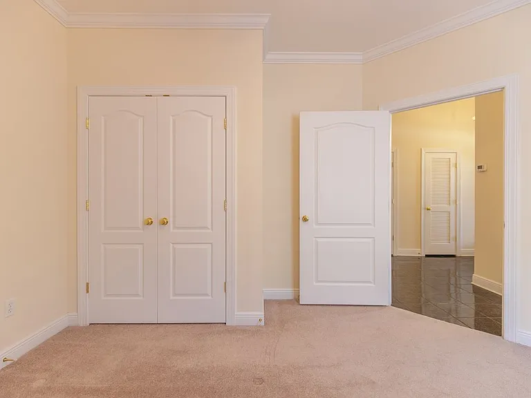 3513 Belmont Cir — Photo 16