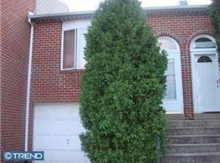 3802 Mechanicsville Rd, Philadelphia, PA 19154