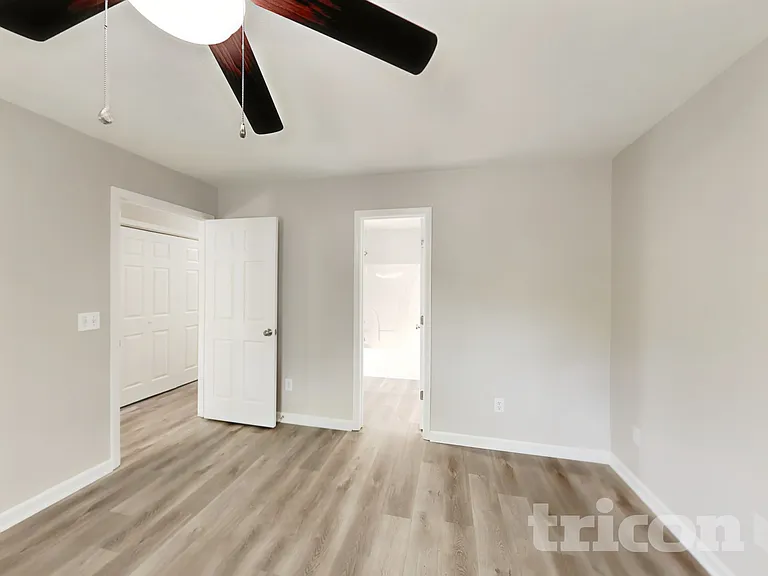 141 Sara Cir — Photo 8