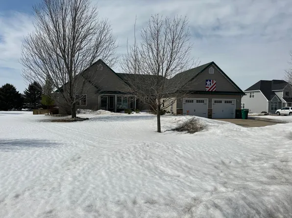 805 Hills Ave, Jackson, MN 56143