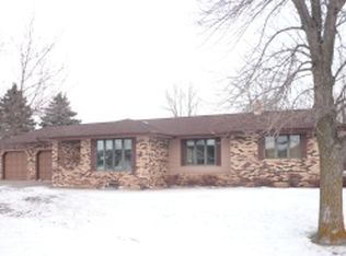 320 3rd St NW, Ulen, MN 56585