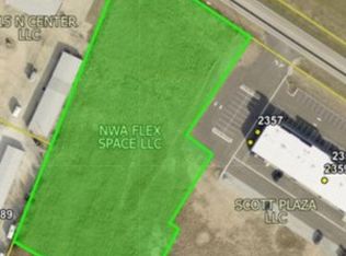 N Center St, Fayetteville, AR 72701