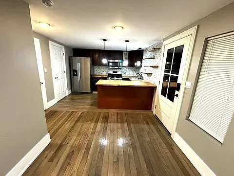 1 bed, 500 sqft, $1,500 — Photo 3