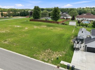 306 Renee Ave, Albion, IN 46701