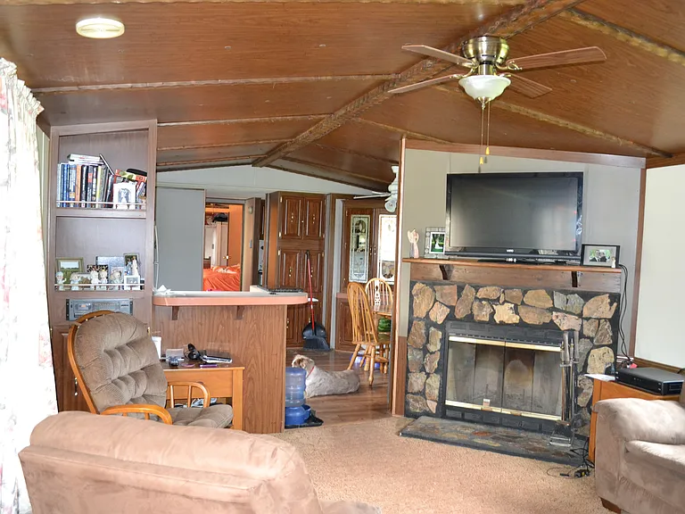 356 Crawford Rd — Photo 7