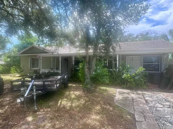 812 Orange Blossom Dr, Melbourne, FL 32935