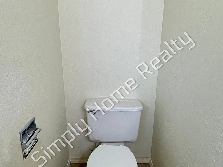 4435 Ruddell Rd SE — Photo 15