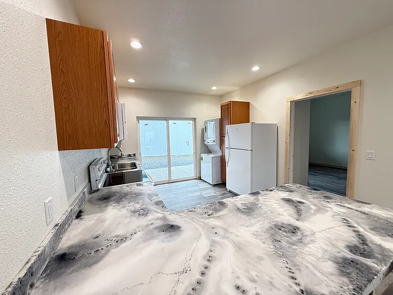 324 Weippe Ave #A — Photo 3