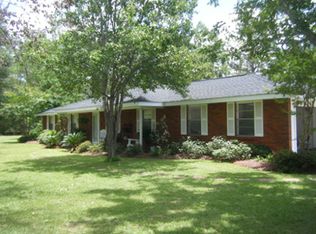 45 Robert Rd, Picayune, MS 39466