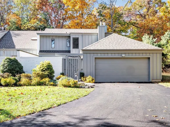 93 Sawtooth Cove #93, Port Jefferson, NY 11777