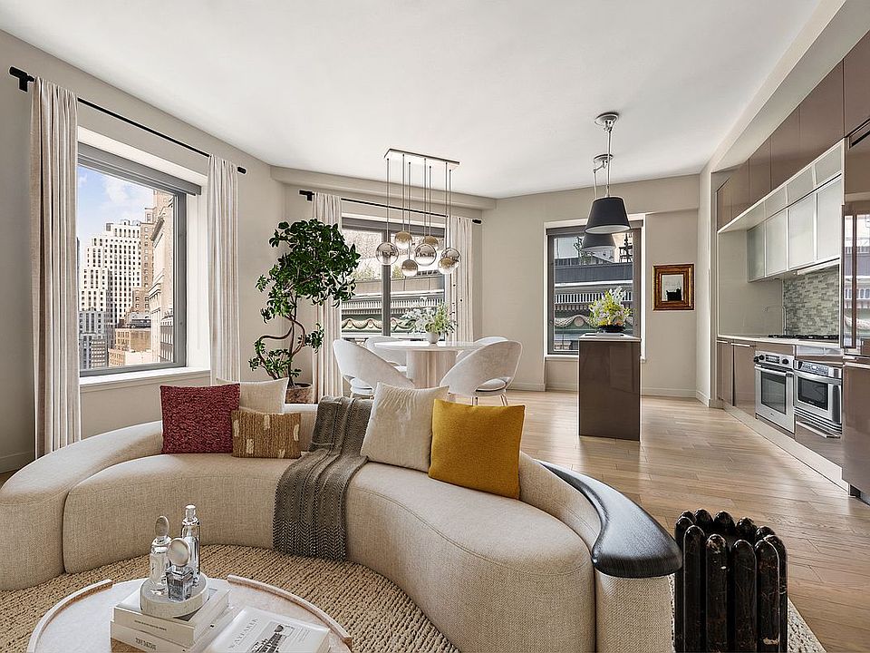 1st image of 75 Wall St APT 20F