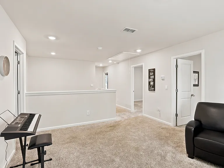 677 Magnolia Dr — Photo 19