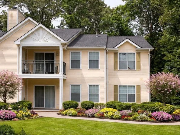 417 Ridgecreek Dr, Clarkston, GA 30021