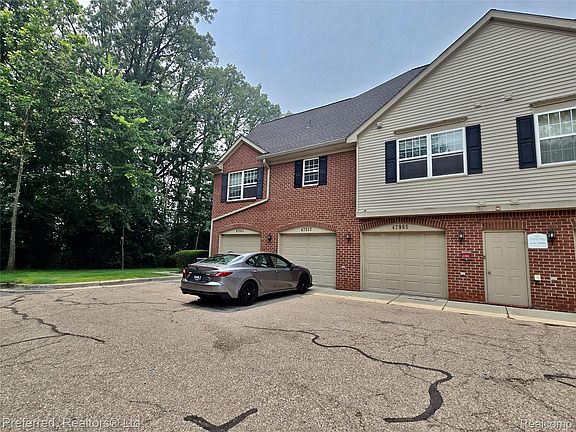 3rd image of 47865 Cardiff Ave