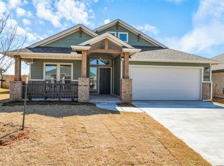 3736 NW 175th St, Edmond, OK 73012