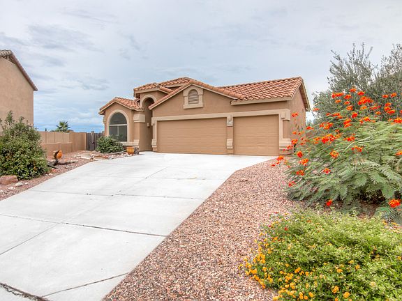 3rd image of 60117 E Crestview Ct