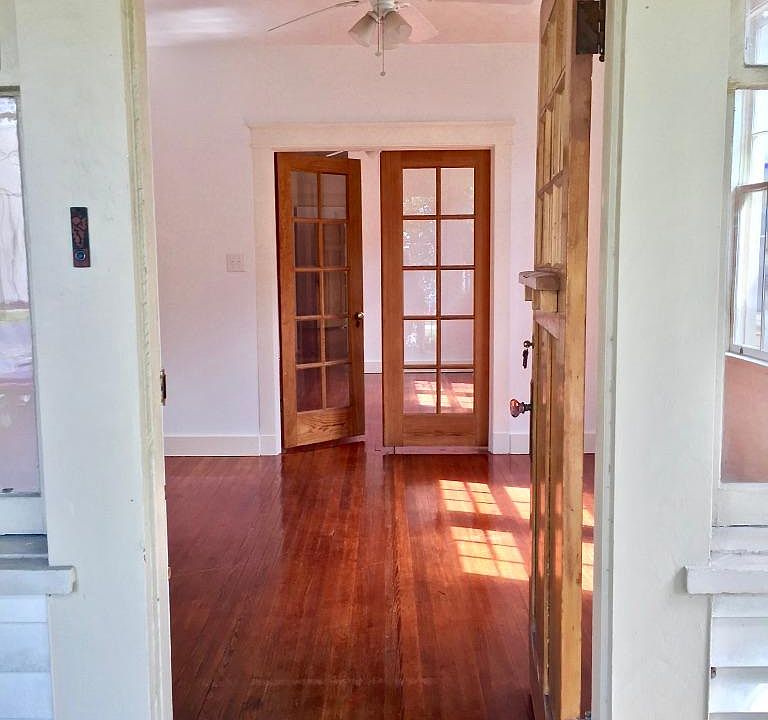 1st image of 4737 Laurel St