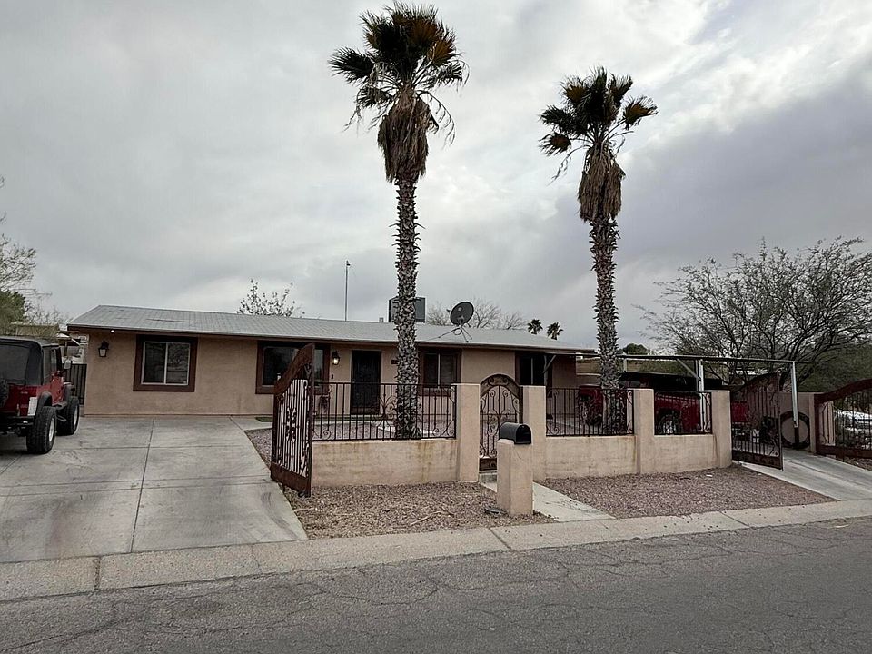 1st image of 2931 W Calle Canario