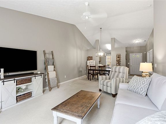 3rd image of 4178 Pheasant Ct