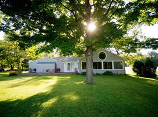 5609 S Woodstrail Dr, Columbia City, IN 46725
