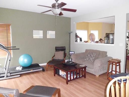 4th image of 6930 Creekside Dr
