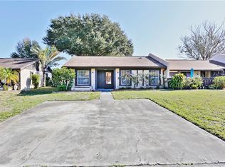 10051 88th St, Seminole, FL 33777