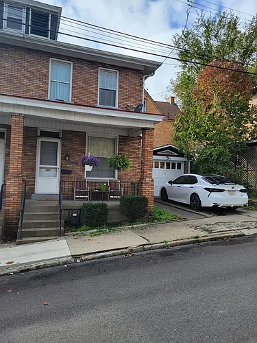 3103 Tretow St Photo 1
