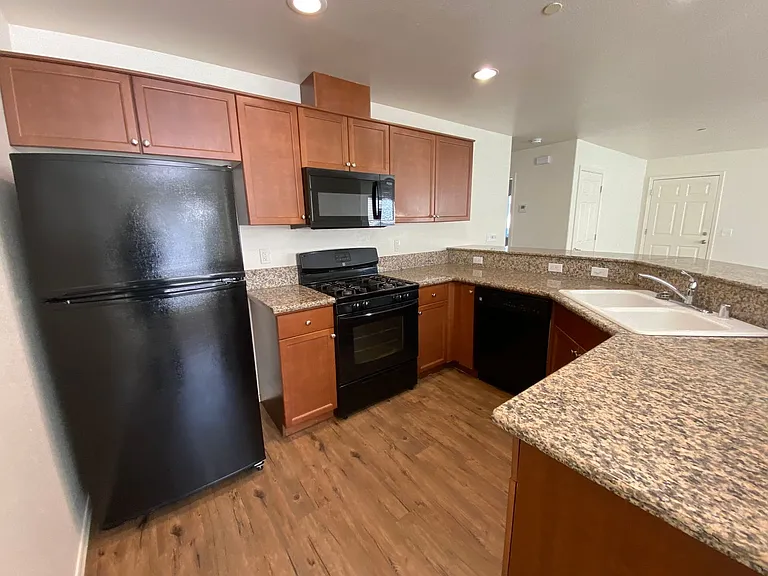 2109 Bella Oaks Dr — Photo 12