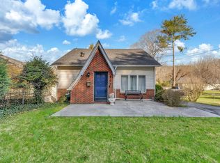 1429 Main St E, White Sulphur Springs, WV 24986