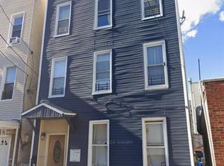 3907 Hudson Ave, Union City, NJ 07087