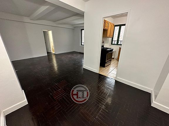 3rd image of 1641 Metropolitan Ave APT 1D