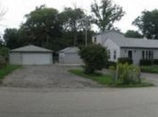 8922 Shady Ln, Wonder Lake, IL