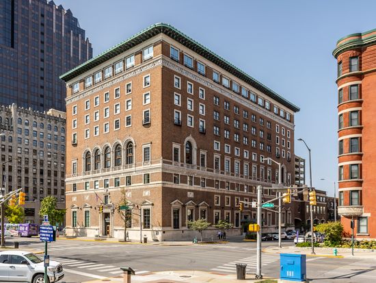 350 N Meridian St Unit 907, Indianapolis, IN 46204